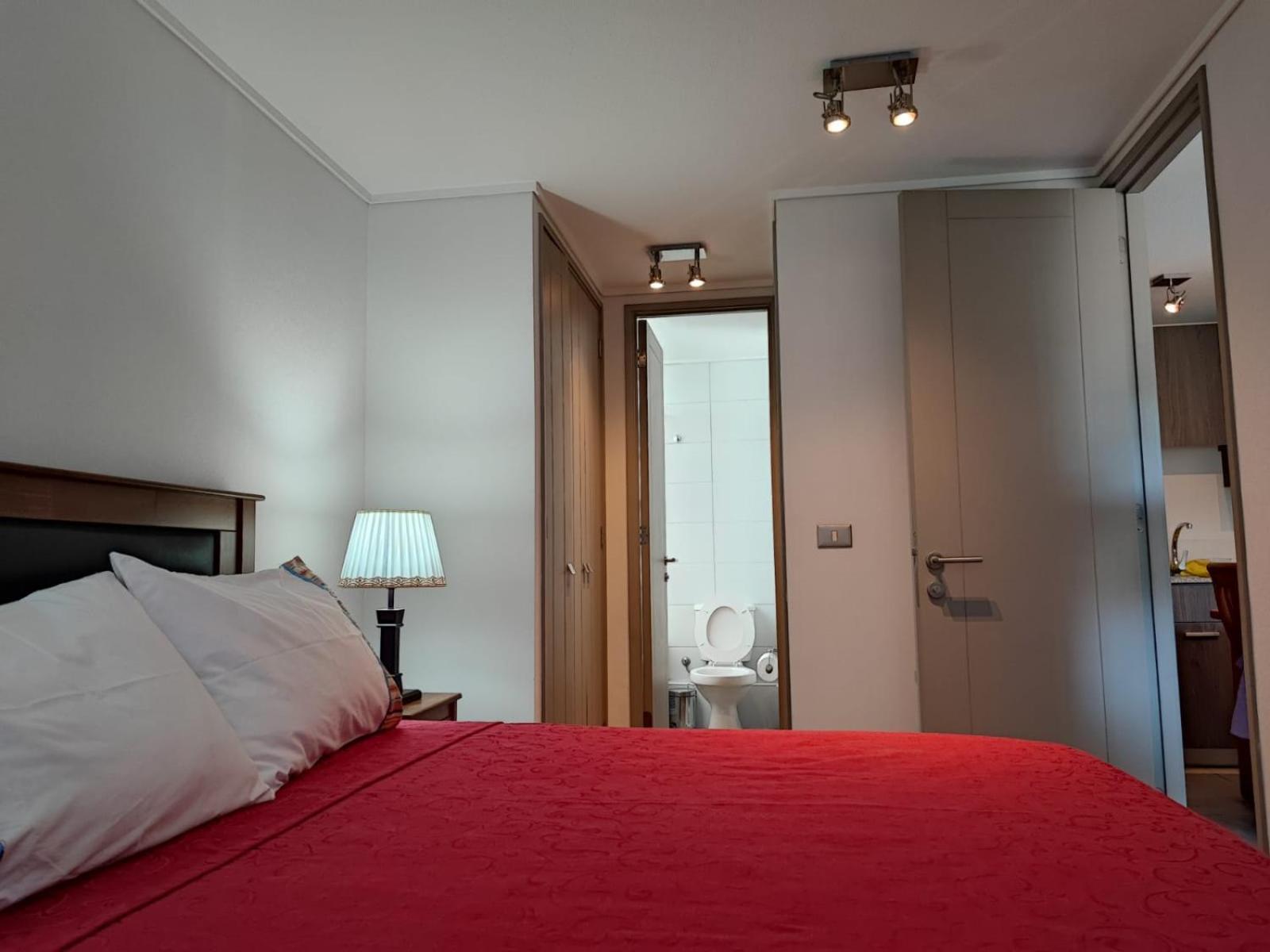 Departamentos Amoblados Centro 1 Y 2 General Mackenna Apartment Santiago